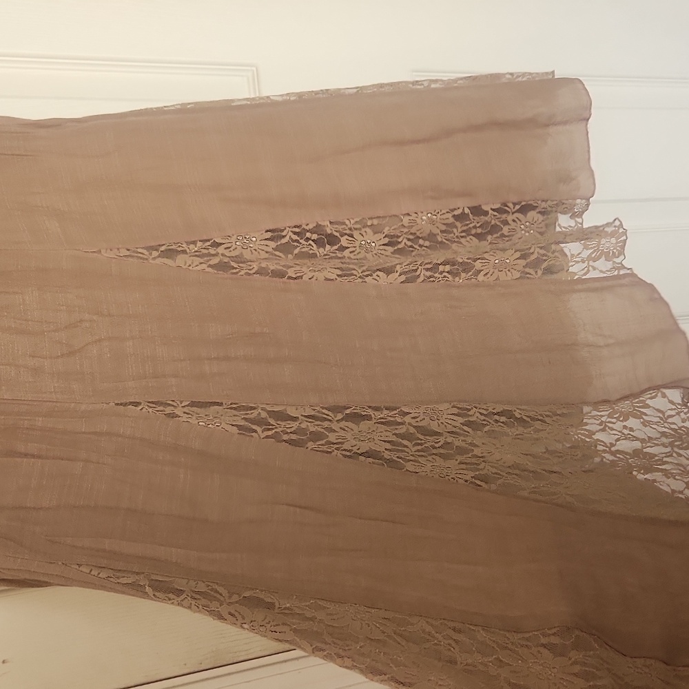 Skirt - Picture 3 of 4